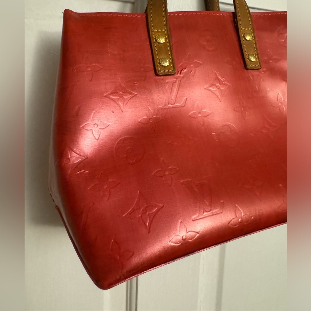 Louis Vuitton Reade PM Red Patent Leather
